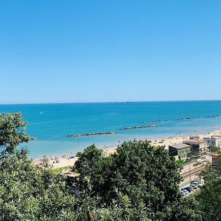 Abruzzodamare Amazing Apartments With Romantic Sea View Francavilla Al Mare Luaran gambar