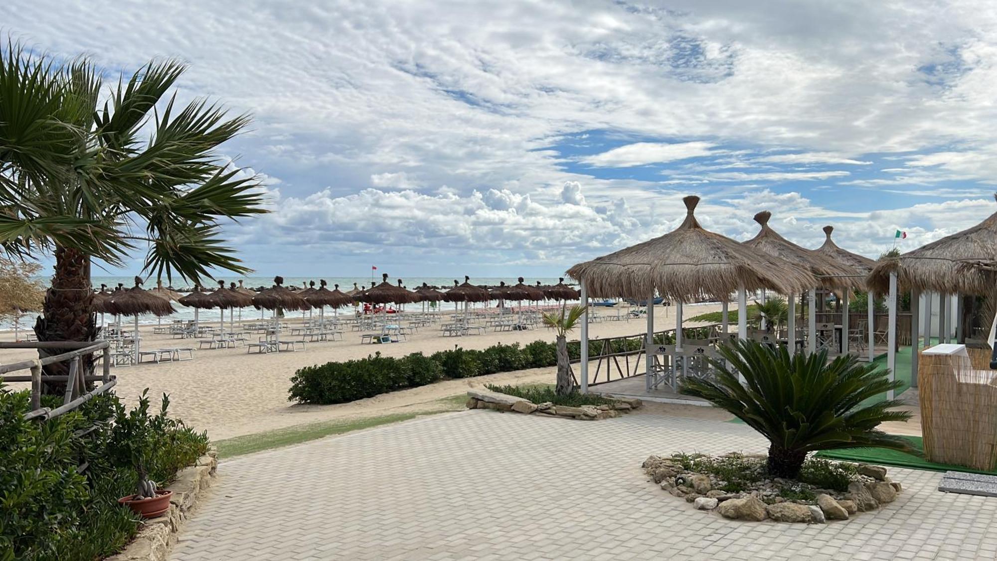 Abruzzodamare Amazing Apartments With Romantic Sea View Francavilla Al Mare Luaran gambar