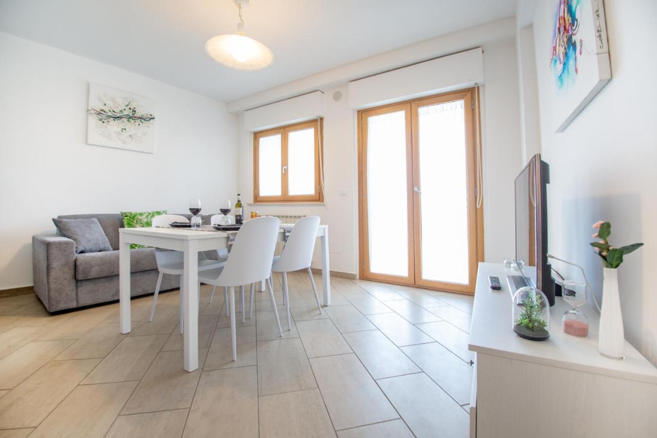 Abruzzodamare Amazing Apartments With Romantic Sea View Francavilla Al Mare Luaran gambar