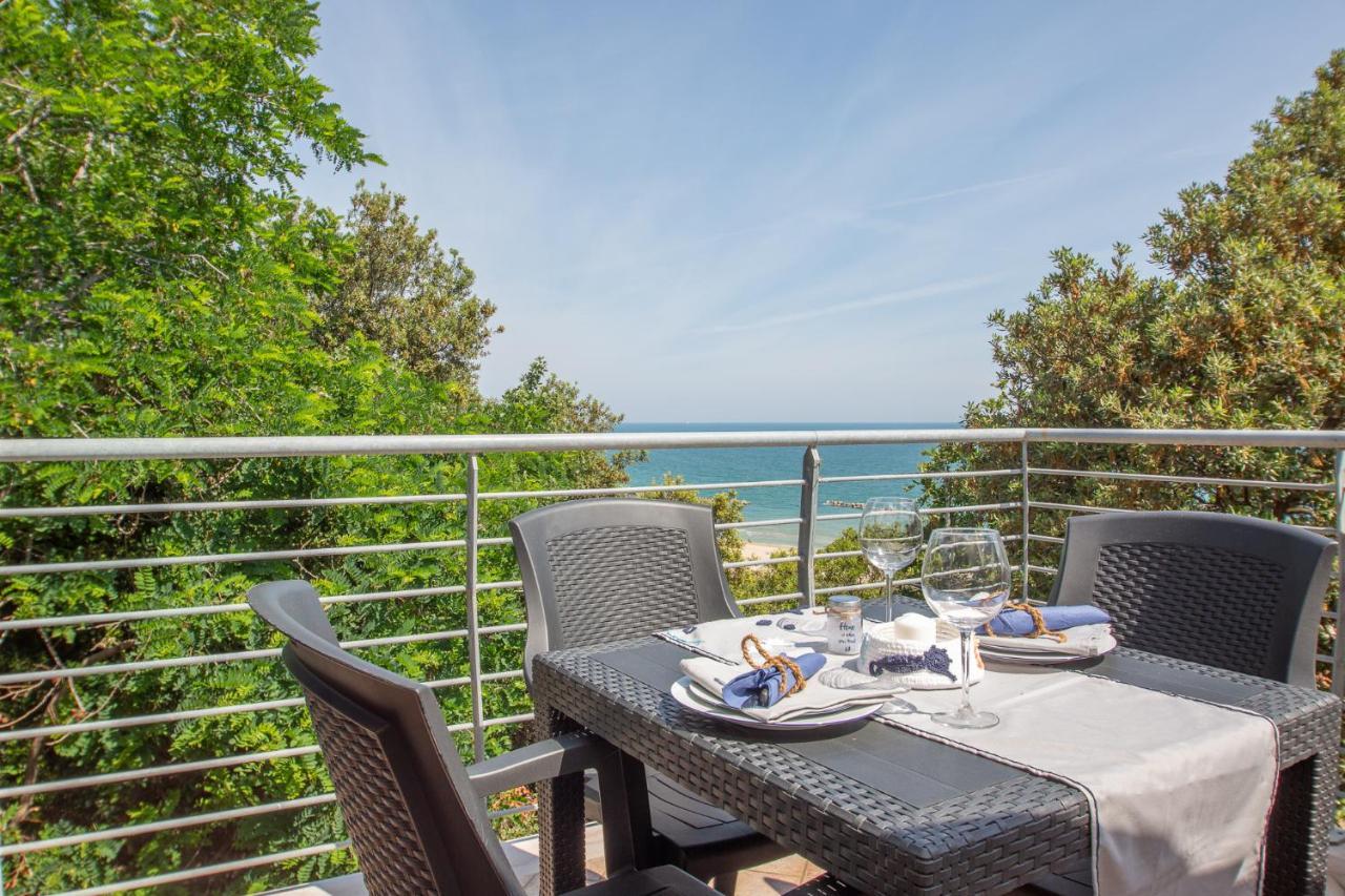 Abruzzodamare Amazing Apartments With Romantic Sea View Francavilla Al Mare Luaran gambar